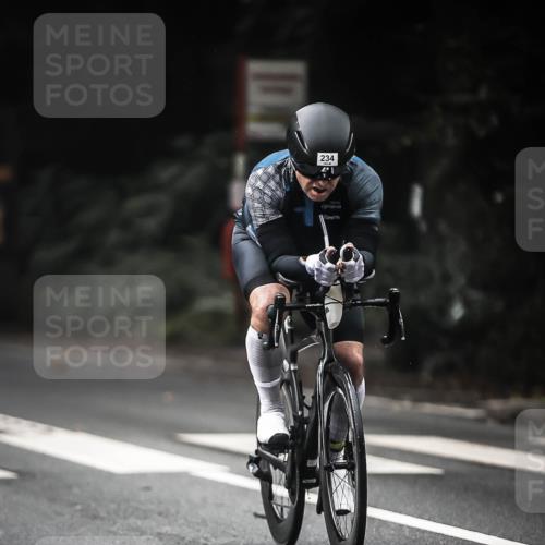 13.09.2026 - Stadtparktriathlon H.Heesch http://msf.ph/oto/10372236 13.09.2026 10:21:57 Radfahren 234, 332, 342, 371, 422 meine-sportfotos.de