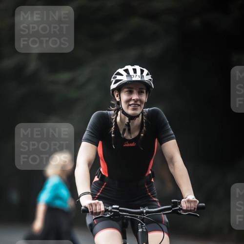 13.09.2026 - Stadtparktriathlon H.Heesch http://msf.ph/oto/10372253 13.09.2026 10:21:58 Radfahren 234, 332, 342, 371, 449 meine-sportfotos.de
