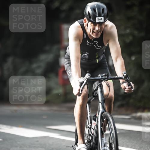 13.09.2026 - Stadtparktriathlon H.Heesch http://msf.ph/oto/10372263 13.09.2026 10:51:57 Radfahren 456, 483, 491, 510, 527, 544, 777 meine-sportfotos.de