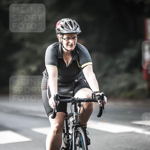 13.09.2026 - Stadtparktriathlon H.Heesch http://msf.ph/oto/10372272 13.09.2026 10:51:58 Radfahren 456, 491, 510, 527, 544, 777 meine-sportfotos.de
