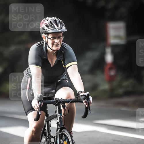 13.09.2026 - Stadtparktriathlon H.Heesch http://msf.ph/oto/10372277 13.09.2026 10:51:58 Radfahren 456, 491, 510, 527, 544, 777 meine-sportfotos.de