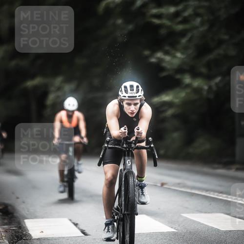 13.09.2026 - Stadtparktriathlon H.Heesch http://msf.ph/oto/10372305 13.09.2026 13:27:29 Radfahren 1325, 1357, 1429, 1471 meine-sportfotos.de