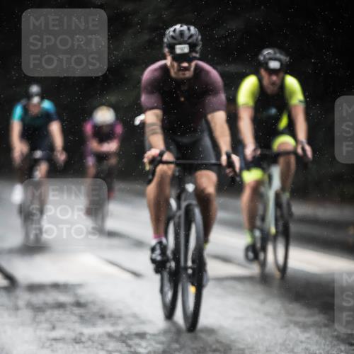 13.09.2026 - Stadtparktriathlon H.Heesch http://msf.ph/oto/10372377 13.09.2026 12:07:56 Radfahren 829, 866, 985, 1017, 1021, 1022, 1040 meine-sportfotos.de