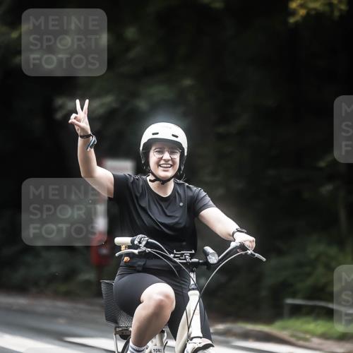 13.09.2026 - Stadtparktriathlon H.Heesch http://msf.ph/oto/10372379 13.09.2026 13:27:42 Radfahren 1082, 1505 meine-sportfotos.de