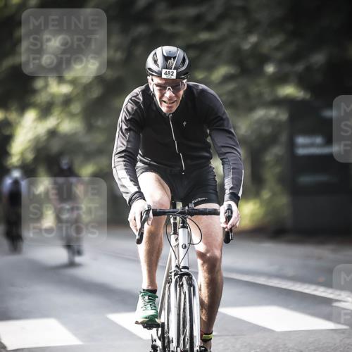 13.09.2026 - Stadtparktriathlon H.Heesch http://msf.ph/oto/10372408 13.09.2026 10:52:07 Radfahren 469, 482, 523, 578, 777 meine-sportfotos.de