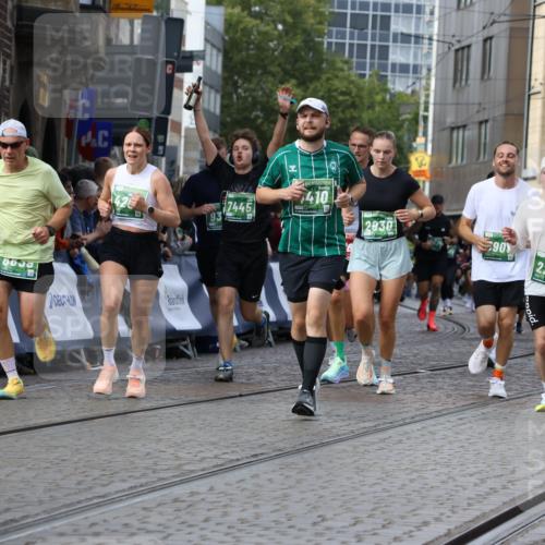 13.09.2026 - 21. swb-Marathon Bremen Strokosch-Dieckow http://msf.ph/oto/10372436 13.09.2026 13:36:55 Ziel 164, 372, 900, 1738, 1880, 1936, 2467, 2673, 2692, 2700, 2731, 2819, 2823, 3067, 3585, 3815, 4006, 4050, 4182, 4216, 4304, 4414, 4676, 4892, 5061, 5656, 5781, 6050, 6280, 6340, 6516, 6527, 6568, 7039, 7229, 7237, 7249, 7344, 7656, 7765, 7808, 8525, 8723, 8790, 8905, 9658, 9776, 9899, 10068, 10070, 950, 1285, 1849, 1854, 1991, 2241, 2531, 2930, 3122, 3732, 3787, 3894, 3909, 4261, 4410, 4448, 4932, 4947, 5547, 5577, 6046, 6056, 6431, 6629, 6961, 7006, 7046, 7398, 7445, 7937 meine-sportfotos.de