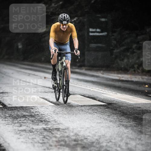 13.09.2026 - Stadtparktriathlon H.Heesch http://msf.ph/oto/10372441 13.09.2026 12:08:00 Radfahren 829, 866, 985, 1017, 1021, 1022, 1068 meine-sportfotos.de