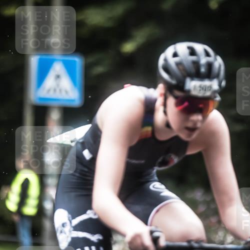 13.09.2026 - Stadtparktriathlon H.Heesch http://msf.ph/oto/10372480 13.09.2026 13:27:45 Radfahren 1082, 1323, 1326, 1401, 1505 meine-sportfotos.de