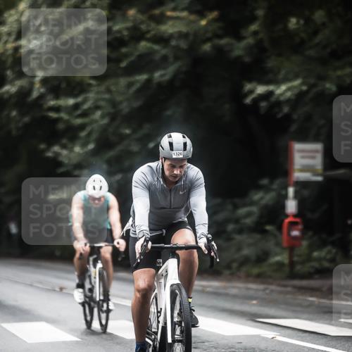 13.09.2026 - Stadtparktriathlon H.Heesch http://msf.ph/oto/10372493 13.09.2026 13:27:49 Radfahren 1322, 1323, 1326, 1397, 1401, 1505 meine-sportfotos.de