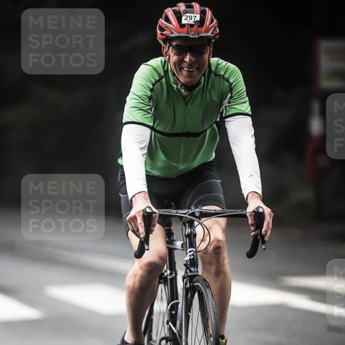 13.09.2026 - Stadtparktriathlon H.Heesch http://msf.ph/oto/10372546 13.09.2026 10:22:21 Radfahren 232, 297, 299, 302, 464 meine-sportfotos.de