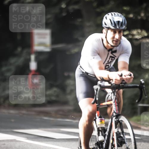 13.09.2026 - Stadtparktriathlon H.Heesch http://msf.ph/oto/10372579 13.09.2026 10:52:17 Radfahren 463, 469, 505, 523, 564, 578 meine-sportfotos.de