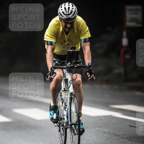 13.09.2026 - Stadtparktriathlon H.Heesch http://msf.ph/oto/10372597 13.09.2026 10:22:23 Radfahren 232, 297, 299, 302, 464 meine-sportfotos.de