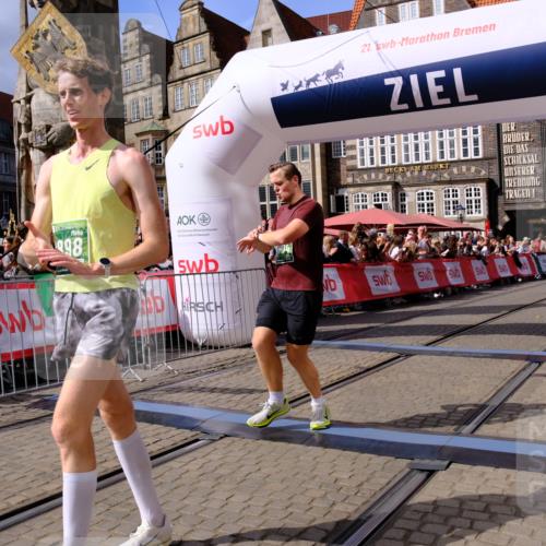 13.09.2026 - 21. swb-Marathon Bremen Tim E. http://msf.ph/oto/10372609 13.09.2026 13:09:37 Ziel 1034, 1241, 2909, 3197, 4895, 4898, 5111, 5383, 6652, 8759, 9789, 9866, 9904, 10044 meine-sportfotos.de