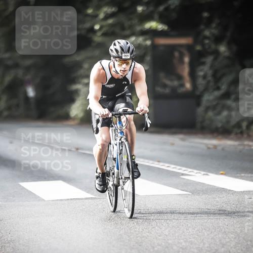 13.09.2026 - Stadtparktriathlon H.Heesch http://msf.ph/oto/10372622 13.09.2026 10:52:23 Radfahren 490, 505, 564, 568, 575, 581 meine-sportfotos.de