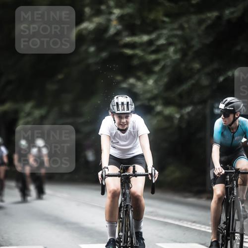 13.09.2026 - Stadtparktriathlon H.Heesch http://msf.ph/oto/10372687 13.09.2026 13:28:01 Radfahren 1334, 1347, 1348, 1355, 1364, 1397, 1448, 1460, 1521 meine-sportfotos.de