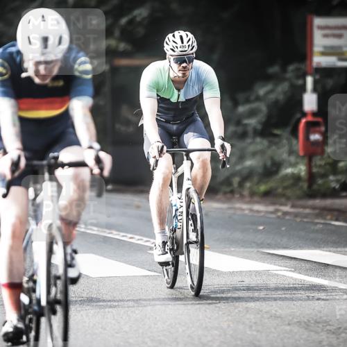 13.09.2026 - Stadtparktriathlon H.Heesch http://msf.ph/oto/10372710 13.09.2026 10:52:27 Radfahren 371, 490, 502, 518, 564, 568, 575, 581, 584 meine-sportfotos.de