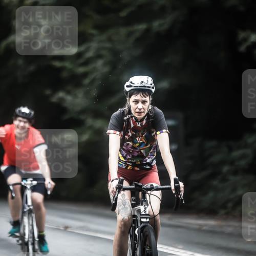 13.09.2026 - Stadtparktriathlon H.Heesch http://msf.ph/oto/10372765 13.09.2026 13:28:07 Radfahren 1314, 1334, 1347, 1348, 1355, 1356, 1364, 1448, 1458, 1521 meine-sportfotos.de