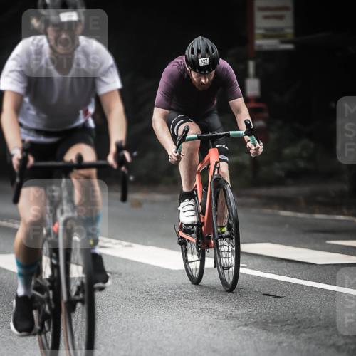 13.09.2026 - Stadtparktriathlon H.Heesch http://msf.ph/oto/10372768 13.09.2026 10:22:31 Radfahren 246, 302, 327 meine-sportfotos.de