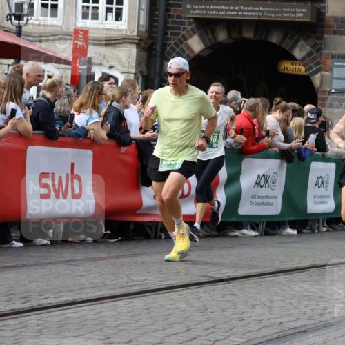13.09.2026 - 21. swb-Marathon Bremen Strokosch-Dieckow http://msf.ph/oto/10372778 13.09.2026 13:36:58 Ziel 164, 813, 1738, 1880, 1936, 2467, 2673, 2731, 2819, 2823, 3067, 3585, 3635, 3815, 4006, 4050, 4182, 4216, 4304, 4414, 4676, 4892, 5061, 5447, 5656, 5781, 5823, 6050, 6280, 6340, 6516, 6527, 6568, 7039, 7229, 7237, 7249, 7344, 7656, 7765, 7808, 8685, 8723, 8790, 8905, 9658, 9776, 9807, 9899, 10068, 10070, 950, 1285, 1854, 1991, 2241, 2531, 2930, 3333, 3732, 3894, 3909, 4410, 4448, 4932, 4947, 5547, 5577, 6046, 6431, 6629, 6961, 7006, 7445, 7937, 8268, 9701 meine-sportfotos.de