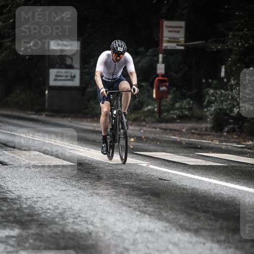 13.09.2026 - Stadtparktriathlon H.Heesch http://msf.ph/oto/10372789 13.09.2026 12:08:34 Radfahren 761, 907, 961, 966, 969, 1058, 1064 meine-sportfotos.de