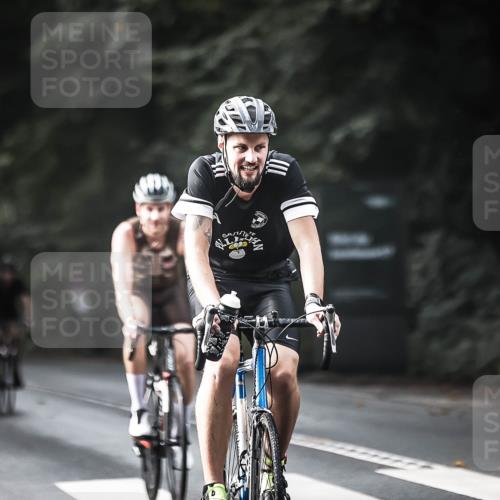 13.09.2026 - Stadtparktriathlon H.Heesch http://msf.ph/oto/10372815 13.09.2026 10:52:33 Radfahren 371, 412, 454, 479, 490, 502, 518, 568, 569, 575, 581, 584 meine-sportfotos.de