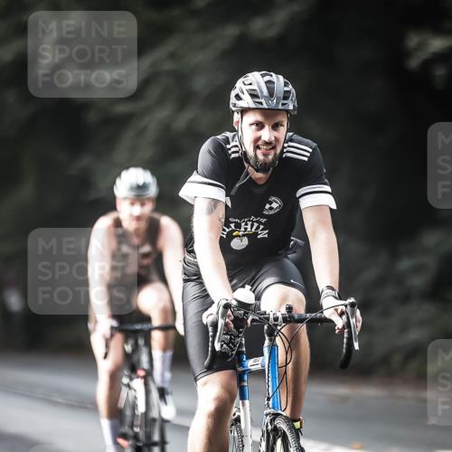 13.09.2026 - Stadtparktriathlon H.Heesch http://msf.ph/oto/10372828 13.09.2026 10:52:33 Radfahren 371, 412, 454, 479, 490, 502, 518, 568, 569, 575, 581, 584 meine-sportfotos.de