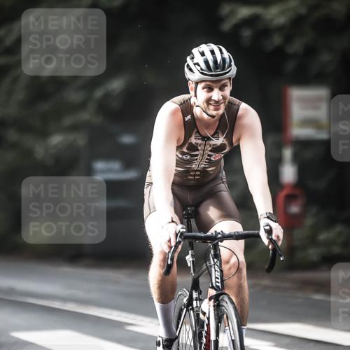 13.09.2026 - Stadtparktriathlon H.Heesch http://msf.ph/oto/10372862 13.09.2026 10:52:34 Radfahren 371, 412, 454, 479, 502, 518, 568, 569, 575, 584 meine-sportfotos.de