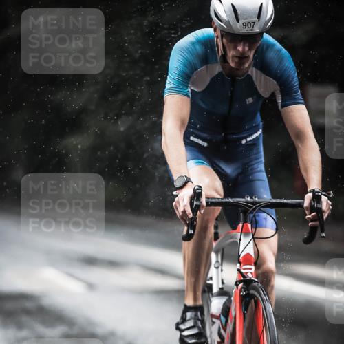 13.09.2026 - Stadtparktriathlon H.Heesch http://msf.ph/oto/10372889 13.09.2026 12:08:41 Radfahren 835, 907, 1064 meine-sportfotos.de