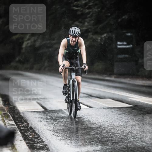 13.09.2026 - Stadtparktriathlon H.Heesch http://msf.ph/oto/10372895 13.09.2026 12:08:42 Radfahren 835, 907 meine-sportfotos.de