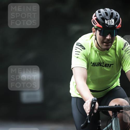 13.09.2026 - Stadtparktriathlon H.Heesch http://msf.ph/oto/10372917 13.09.2026 10:22:45 Radfahren 217, 285, 319, 339, 375, 380, 408, 431, 435, 442 meine-sportfotos.de