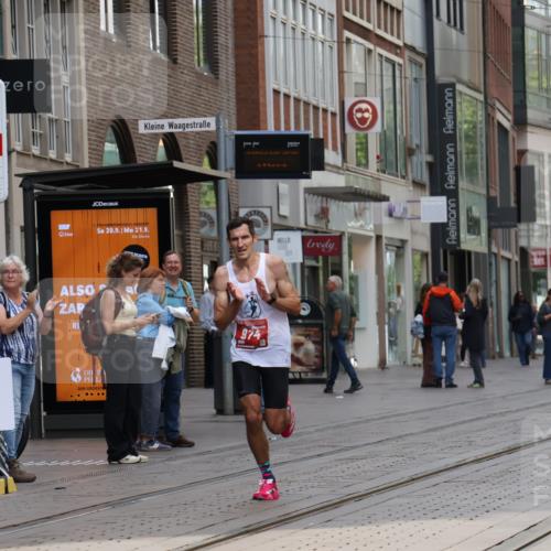 13.09.2026 - 21. swb-Marathon Bremen Strokosch-Dieckow http://msf.ph/oto/10372920 13.09.2026 12:20:28 Ziel 626, 1231, 974 meine-sportfotos.de
