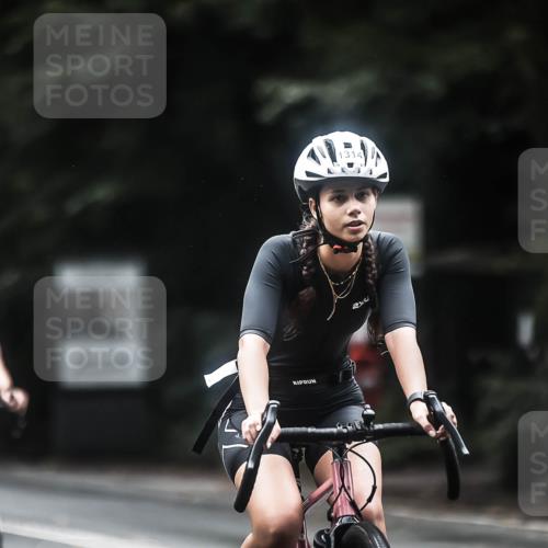 13.09.2026 - Stadtparktriathlon H.Heesch http://msf.ph/oto/10372925 13.09.2026 13:28:14 Radfahren 1314, 1341, 1356, 1458, 1473, 1511 meine-sportfotos.de
