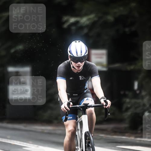 13.09.2026 - Stadtparktriathlon H.Heesch http://msf.ph/oto/10372948 13.09.2026 13:28:15 Radfahren 1314, 1341, 1458, 1473, 1511 meine-sportfotos.de
