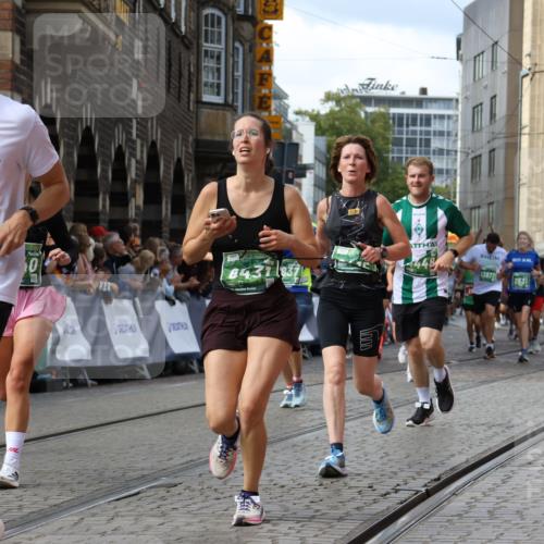 13.09.2026 - 21. swb-Marathon Bremen Strokosch-Dieckow http://msf.ph/oto/10372988 13.09.2026 13:37:01 Ziel 164, 551, 813, 843, 1936, 2467, 2673, 2731, 2819, 2823, 3067, 3541, 3585, 3635, 3815, 3874, 3998, 4006, 4050, 4182, 4216, 4304, 4335, 4414, 4676, 4892, 5061, 5447, 5656, 5781, 5823, 6050, 6280, 6340, 6516, 6527, 6568, 6966, 7039, 7229, 7237, 7249, 7344, 7640, 7656, 7765, 7808, 8498, 8685, 8723, 8790, 9658, 9776, 9807, 10068, 10070, 950, 1180, 1854, 1991, 2531, 3333, 3732, 3894, 4448, 4932, 4947, 5547, 5577, 6046, 6629, 6904, 6947, 6961, 7006, 7937, 8268, 9701 meine-sportfotos.de