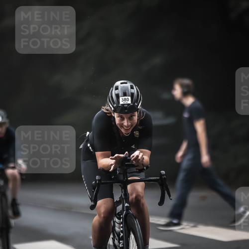 13.09.2026 - Stadtparktriathlon H.Heesch http://msf.ph/oto/10372998 13.09.2026 10:22:51 Radfahren 217, 339, 380, 387, 431, 442 meine-sportfotos.de