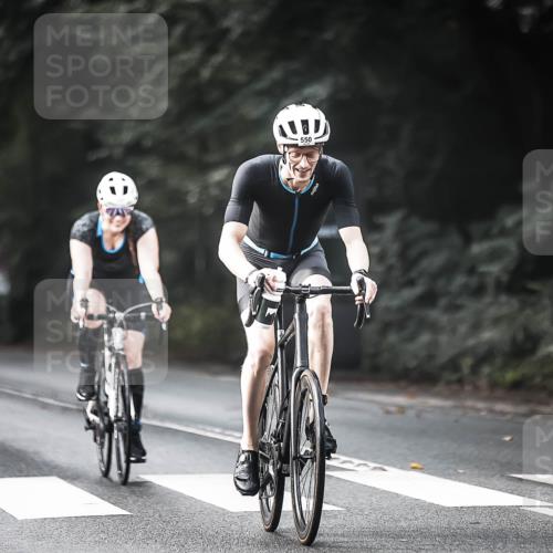 13.09.2026 - Stadtparktriathlon H.Heesch http://msf.ph/oto/10373032 13.09.2026 10:52:48 Radfahren 347, 354, 383, 416, 529, 543, 550, 579 meine-sportfotos.de