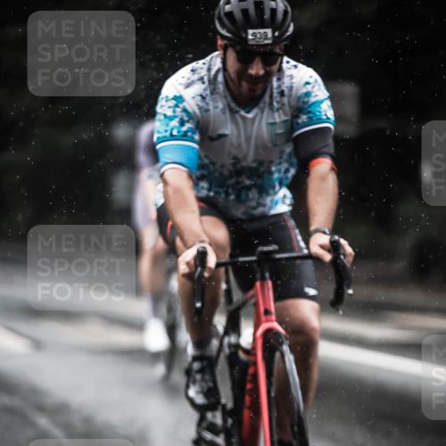 13.09.2026 - Stadtparktriathlon H.Heesch http://msf.ph/oto/10373036 13.09.2026 12:09:01 Radfahren 863, 939 meine-sportfotos.de