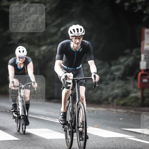 13.09.2026 - Stadtparktriathlon H.Heesch http://msf.ph/oto/10373039 13.09.2026 10:52:48 Radfahren 347, 354, 383, 416, 529, 543, 550, 579 meine-sportfotos.de