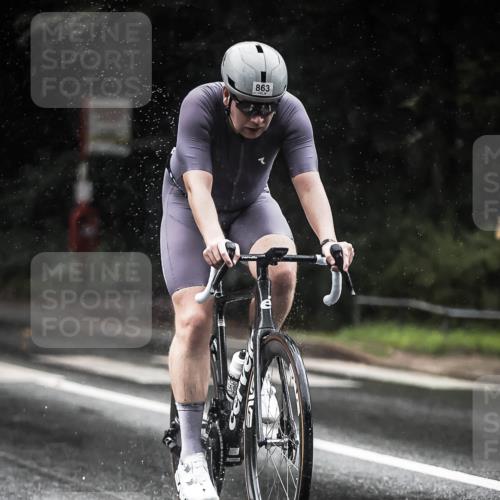 13.09.2026 - Stadtparktriathlon H.Heesch http://msf.ph/oto/10373058 13.09.2026 12:09:02 Radfahren 863, 939 meine-sportfotos.de