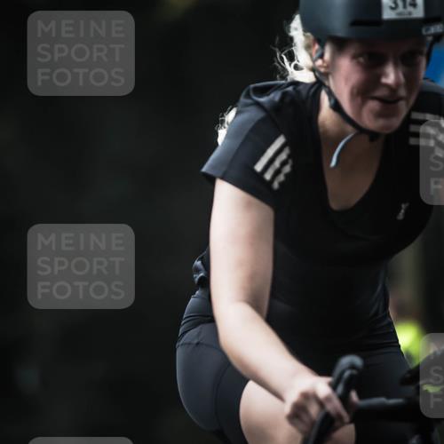 13.09.2026 - Stadtparktriathlon H.Heesch http://msf.ph/oto/10373095 13.09.2026 10:23:00 Radfahren 231, 314 meine-sportfotos.de