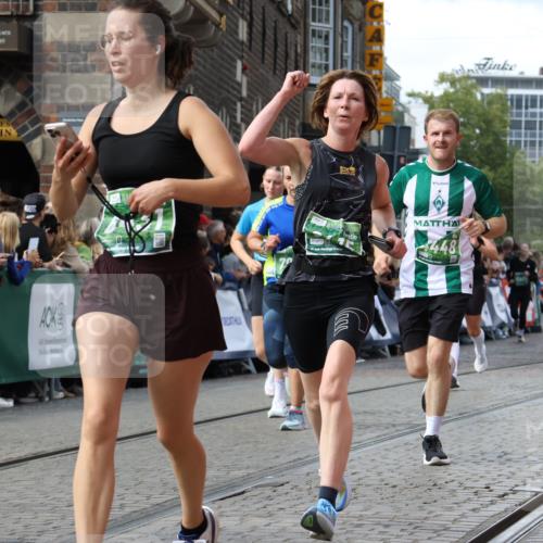 13.09.2026 - 21. swb-Marathon Bremen Strokosch-Dieckow http://msf.ph/oto/10373117 13.09.2026 13:37:02 Ziel 164, 551, 813, 843, 1936, 2275, 2467, 2673, 2731, 2819, 2823, 3067, 3541, 3585, 3635, 3815, 3874, 3998, 4006, 4050, 4182, 4216, 4304, 4335, 4414, 4676, 4892, 5061, 5447, 5656, 5781, 5823, 6050, 6280, 6340, 6516, 6568, 6966, 7039, 7229, 7237, 7249, 7344, 7640, 7656, 7765, 7808, 8498, 8685, 8723, 8790, 9658, 9776, 9807, 10068, 10070, 950, 1180, 1854, 1991, 2531, 3333, 3732, 3894, 4932, 4947, 5547, 5577, 5612, 6046, 6629, 6904, 6947, 6961, 7006, 7937, 8268, 9701 meine-sportfotos.de