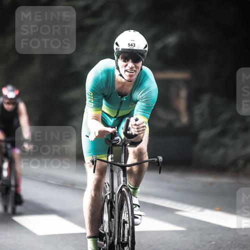 13.09.2026 - Stadtparktriathlon H.Heesch http://msf.ph/oto/10373123 13.09.2026 10:52:53 Radfahren 347, 354, 416, 543, 550 meine-sportfotos.de