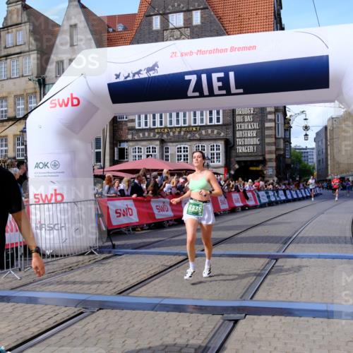 13.09.2026 - 21. swb-Marathon Bremen Tim E. http://msf.ph/oto/10373148 13.09.2026 13:10:15 Ziel 538, 567, 623, 1723, 1975, 2020, 2750, 4781, 5627, 8835, 9277, 9804, 9817 meine-sportfotos.de