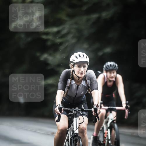 13.09.2026 - Stadtparktriathlon H.Heesch http://msf.ph/oto/10373155 13.09.2026 13:28:29 Radfahren 1369, 1373, 1377, 1388, 1407, 1414, 1420, 1425, 1444, 1461, 1464, 1482, 1506, 1514, 1519 meine-sportfotos.de