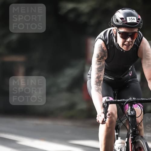 13.09.2026 - Stadtparktriathlon H.Heesch http://msf.ph/oto/10373180 13.09.2026 10:52:55 Radfahren 347, 354, 416, 449, 543, 553 meine-sportfotos.de