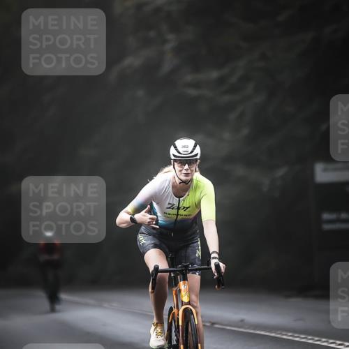 13.09.2026 - Stadtparktriathlon H.Heesch http://msf.ph/oto/10373187 13.09.2026 10:23:06 Radfahren 216, 219, 231, 362 meine-sportfotos.de