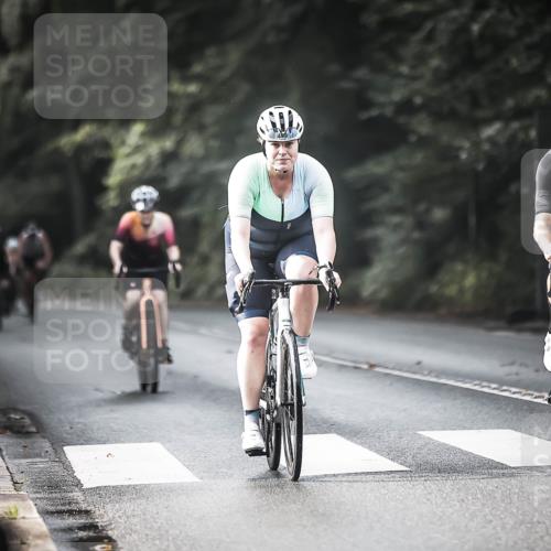 13.09.2026 - Stadtparktriathlon H.Heesch http://msf.ph/oto/10373191 13.09.2026 10:52:59 Radfahren 354, 405, 449, 553, 691 meine-sportfotos.de