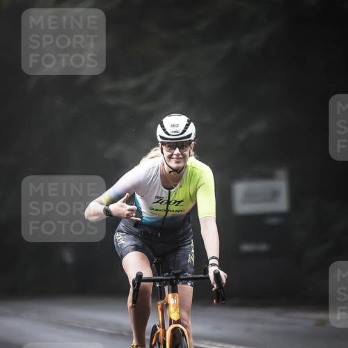 13.09.2026 - Stadtparktriathlon H.Heesch http://msf.ph/oto/10373213 13.09.2026 10:23:07 Radfahren 216, 219, 231, 362 meine-sportfotos.de