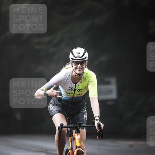 13.09.2026 - Stadtparktriathlon H.Heesch http://msf.ph/oto/10373216 13.09.2026 10:23:07 Radfahren 216, 219, 231, 362 meine-sportfotos.de