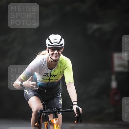13.09.2026 - Stadtparktriathlon H.Heesch http://msf.ph/oto/10373230 13.09.2026 10:23:07 Radfahren 216, 219, 231, 362 meine-sportfotos.de